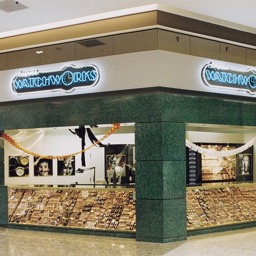 Jamestown Mall